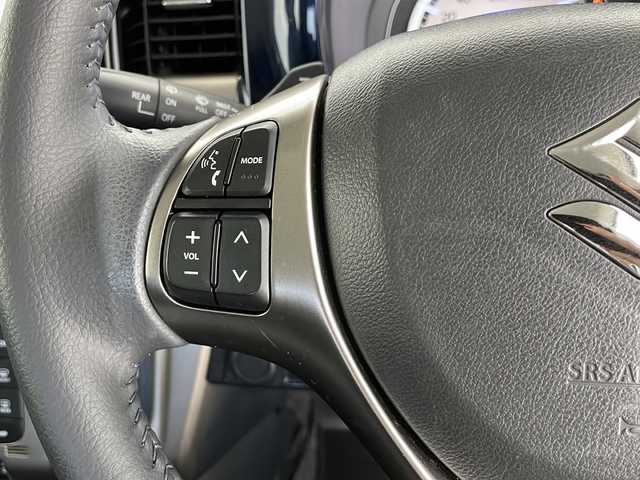 スズキ ハスラー Jスタイル Ⅲ ターボ 長野県 2018(平30)年 3.7万km フェニックスレッドパール/スチールシルバー2トーン 4WD/純正SDナビ&フルセグTV&CD&DVD&USB&BT/クルーズコントロール/車線逸脱警報/衝突軽減ブレーキ/ダウンヒルアシストコントロール/ヒルディセントコントロール/ハーフレザーシート/助手席シートヒーター/ステアリングスイッチ/パドルシフト/ビルトインETC/HIDヘッドライト/オートライト/フロントフォグランプ/電動格納ミラー/ウィンカーミラー/ドアミラーヒーター/純正15インチAW装着/純正フロアマット/純正ドアバイザー/プッシュスタート/スマートキー/スペアキー1本/ナビ取扱説明書