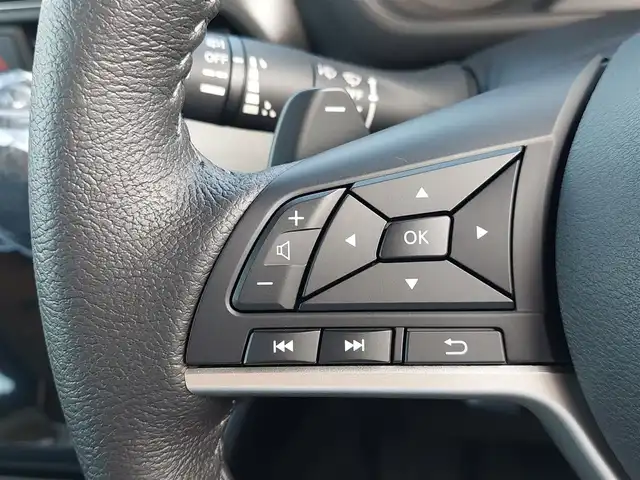 三菱 デリカミニ T プレミアム 東京都 2025(令7)年 0.1千km パール 登録済未使用車/純正9型ディスプレイオーディオ/CHAMONIXパッケージ/マイパイロット/デジタルインナーミラー/両側パワースライドドア/シートヒーター/ハーフレザーシート/レーダークルーズコントロール/コーナーセンサー/アイドリングストップ/e-Assist/・衝突軽減ブレーキ/・踏み間違い衝突防止アシスト/・車線維持支援システム/・オートマチックハイビーム