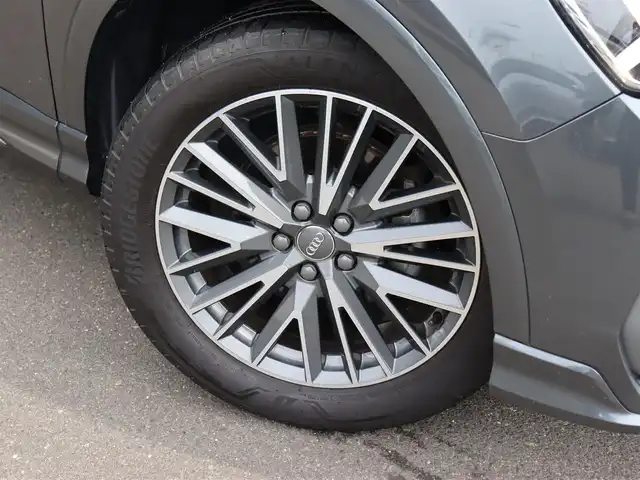 アウディ Ｑ３ 35TDIクワトロ Sライン 宮城県 2020(令2)年 2.6万km デイトナグレーパールエフェクト 純正MMIナビ【ＢＴ／フルセグＴＶ】/ワンオーナー　/プラスパッケージ/アシスタンスパッケージ/ベーシックパッケージ/ブラックレザーシート　/３６０°カメラ　/ドライブレコーダー　/アンビエントライト　/シートヒーター/パワーシート/ワイヤレス充電　/純正１９インチＡＷ　/アダプティブクルーズコントロール/パーキングアシスト/ルーフレール/オートホールド/リアクロストラフィックアシスト/パドルシフト/純正フロアマット/ダウンヒルアシストコントロール/ETC2.0/LEDヘッドライト/禁煙車