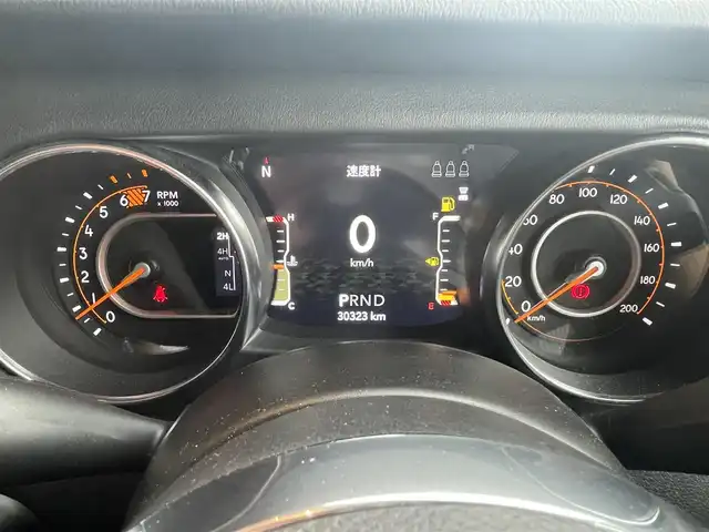 クライスラー・ジープ ジープ ラングラー アンリミテッド サハラ 高知県 2022(令4)年 3.1万km 黒 純正メモリーナビ/　【TV/BT/AUX/USB】/バックカメラ/フロントカメラ/ブラックレザーシート/シートヒーター/ステアリングヒーター/コーナーセンサー/アダプティブクルーズコントロール/衝突被害軽減ブレーキ/純正18インチアルミホイール/背面タイヤカバー付き