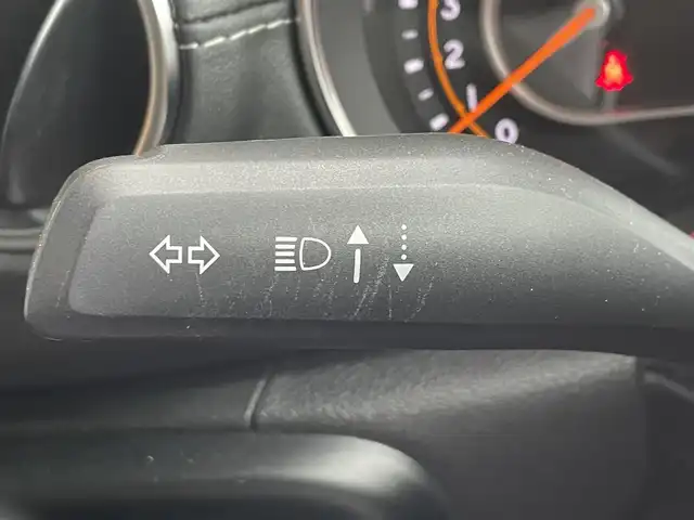 クライスラー・ジープ ジープ ラングラー アンリミテッド サハラ 高知県 2022(令4)年 3.1万km 黒 純正メモリーナビ/　【TV/BT/AUX/USB】/バックカメラ/フロントカメラ/ブラックレザーシート/シートヒーター/ステアリングヒーター/コーナーセンサー/アダプティブクルーズコントロール/衝突被害軽減ブレーキ/純正18インチアルミホイール/背面タイヤカバー付き