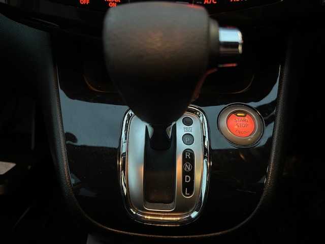 日産 セレナ ハイウェイS G Sハイブリッド 宮城県 2013(平25)年 16.8万km エターナルスノーホワイト 登録時走行距離167401km/SDナビ/バックカメラ/純正アルミホイール/ETC