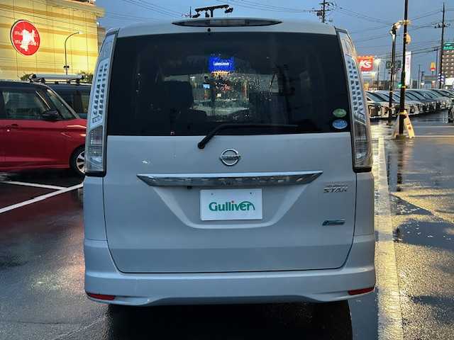 日産 セレナ ハイウェイS G Sハイブリッド 宮城県 2013(平25)年 16.8万km エターナルスノーホワイト 登録時走行距離167401km/SDナビ/バックカメラ/純正アルミホイール/ETC