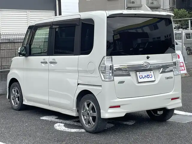 ダイハツ タント カスタム X 埼玉県 2015(平27)年 9.2万km パールホワイトⅢ (株)IDOMが運営する【じしゃロン川越店】の自社ローン専用車両になります。こちらは現金またはオートローンご利用時の価格です。自社ローンご希望の方は別途その旨お申付け下さい/純正９インチナビ　NSZN-W65DB/フルセグ/CD/DVD/Bluetooth/AM/FM/片側パワースライドドア/HIDヘッドライト/フォグ/社外１５インチアルミホイール/純正１５インチアルミホイール車載有り/ウインカーミラー/リアロールシェード/ETC/ドアバイザー/保証書