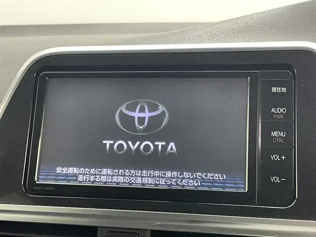 トヨタ シエンタ G 岡山県 2015(平27)年 8.3万km ブラックマイカ 純正SDナビ/型番：NSZT-W64/（CD/DVD/TV/BT)/バックカメラ/フリップダウンモニター/両側パワースライドドア/衝突軽減ブレーキ/レーンキープアシスト/オートハイビーム/ドライブレコーダー/ビルトインETC/純正フロアマット/純正ドアバイザー/スマートキー