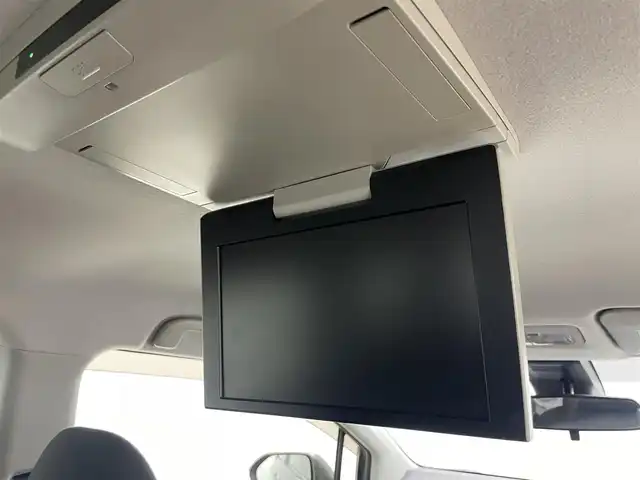 トヨタ シエンタ G 岡山県 2015(平27)年 8.3万km ブラックマイカ 純正SDナビ/型番：NSZT-W64/（CD/DVD/TV/BT)/バックカメラ/フリップダウンモニター/両側パワースライドドア/衝突軽減ブレーキ/レーンキープアシスト/オートハイビーム/ドライブレコーダー/ビルトインETC/純正フロアマット/純正ドアバイザー/スマートキー