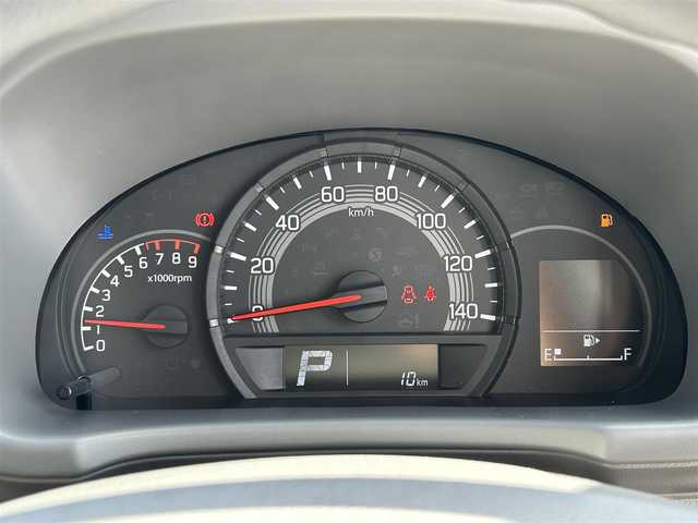 スズキ エブリイ PA リミテッド 愛媛県 2025(令7)年 0.1千km スペリアホワイト 登録時走行距離:5km/ＡＣ/ハロゲンヘッドライト/アイドリングストップ/横滑り防止装置/盗難防止装置/衝突軽減システム/後方コーナーセンサー/ABS/パワステ/パワーウィンドウ/エアバッグ/スマートキー/スペアキー