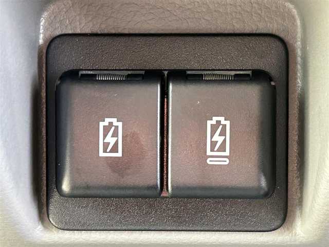 スズキ エブリイ PA リミテッド 愛媛県 2025(令7)年 0.1千km スペリアホワイト 登録時走行距離:5km/ＡＣ/ハロゲンヘッドライト/アイドリングストップ/横滑り防止装置/盗難防止装置/衝突軽減システム/後方コーナーセンサー/ABS/パワステ/パワーウィンドウ/エアバッグ/スマートキー/スペアキー