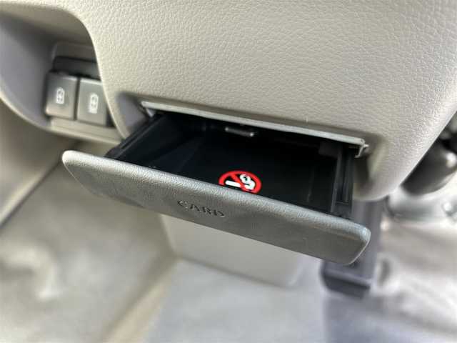 スズキ エブリイ PA リミテッド 愛媛県 2025(令7)年 0.1千km スペリアホワイト 登録時走行距離:5km/ＡＣ/ハロゲンヘッドライト/アイドリングストップ/横滑り防止装置/盗難防止装置/衝突軽減システム/後方コーナーセンサー/ABS/パワステ/パワーウィンドウ/エアバッグ/スマートキー/スペアキー