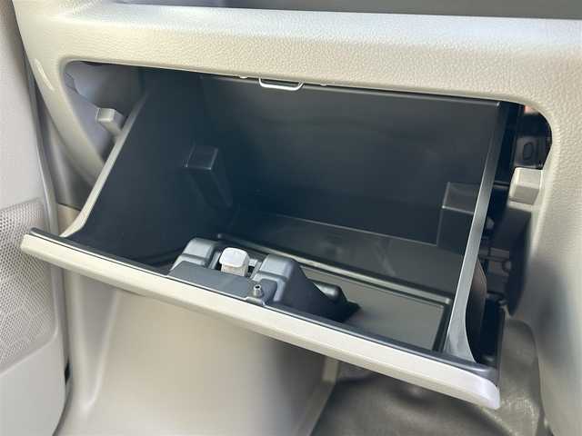 スズキ エブリイ PA リミテッド 愛媛県 2025(令7)年 0.1千km スペリアホワイト 登録時走行距離:5km/ＡＣ/ハロゲンヘッドライト/アイドリングストップ/横滑り防止装置/盗難防止装置/衝突軽減システム/後方コーナーセンサー/ABS/パワステ/パワーウィンドウ/エアバッグ/スマートキー/スペアキー