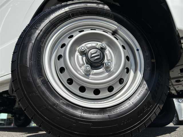 スズキ エブリイ PA リミテッド 愛媛県 2025(令7)年 0.1千km スペリアホワイト 登録時走行距離:5km/ＡＣ/ハロゲンヘッドライト/アイドリングストップ/横滑り防止装置/盗難防止装置/衝突軽減システム/後方コーナーセンサー/ABS/パワステ/パワーウィンドウ/エアバッグ/スマートキー/スペアキー