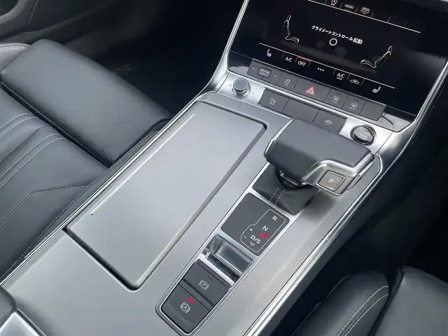 アウディ アウディ Ａ６ アバント45TFSIクワトロ Sライン 東京都 2021(令3)年 4.2万km グレー 純正ナビ/フルセグTV/Bluetooth接続/バックカメラ/クロレザーシート/シートヒーター/ドライバーアシスト/Audiドライブセレクト/バーチャルコックピット/パーキングエイド/アダプティブクルーズコントロール/ブラインドスポットモニター/レーンキープアシスト/衝突被害軽減ブレーキ/ワイヤレス充電/ETC/パワーバックドア/ドライブレコーダー