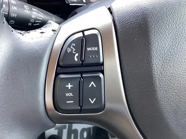 スズキ ハスラー Jスタイル Ⅱ 三重県 2017(平29)年 2.4万km フェニックスレッドパール/ブルーイッシュブラックパール 衝突軽減ブレーキ/ストラーダナビ/TV/Bluetooth/ディスチャージヘッドライト/LEDフォグライト/スマートキー/プッシュスタート/ハーフレザーシート/シートヒーター/純正15インチアルミ