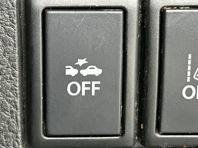 スズキ スペーシア カスタム Z 道央・札幌 2017(平29)年 11万km クリスタルホワイトP ・４WD/・寒冷地仕様/・純正メモリナビ/　CD／DVD／フルセグ／Bluetooth/・全方位モニター/・ETC/・ドライブレコーダー（VREC-DZ700D）/・両側パワースライドドア/・デュアルセンサーブレーキサポート/・レーンキープアシスト/・横滑り防止装置/・前席シートヒーター/・ミラーヒーター/・ステアリングスイッチ/・電動格納ウィンカーミラー/・ＨＩＤヘッドライト/・フォグライト/・純正フロアマット/・純正AW14インチ/・ドアバイザー/・スマートキー/・プッシュスタート/・スペアキー