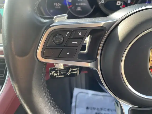 ポルシェ パナメーラ GTS 神奈川県 2019(令1)年 3.3万km パール