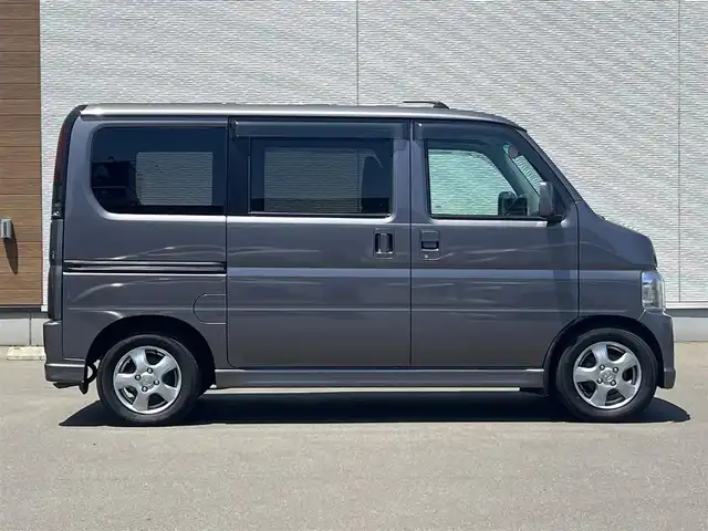 ホンダ バモス G 秋田県 2017(平29)年 4.4万km アドミラルグレーメタリック ４WD/５速MT/純正オーディオ（AM/FM/CD）/バックカメラ/純正フロアマット/純正ドアバイザー/パワーステアリング/パワーウィンドウ/レベライザー/保証書/取扱説明書/記録簿
