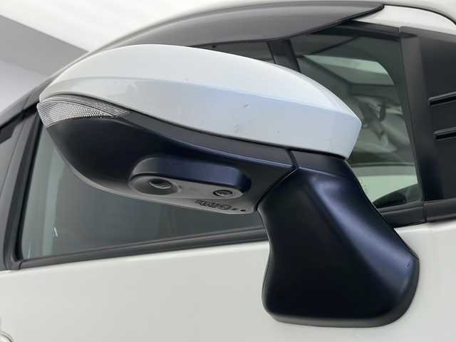 トヨタ シエンタ ハイブリッド Z 長野県 2023(令5)年 3.7万km ホワイトパールクリスタルシャイン 純正ナビ/両側パワースライドドア/トヨタセーフティセンス/全方位カメラ/バックカメラ/追従型クルーズコントロール/コーナーセンサー/フルセグTV/Bluetooth/USB/ビルトインETC/オートライト/LEDヘッドライト/オートマチックハイビーム/純正フロアマット/社外アルミホイール/モデリスタエアロ