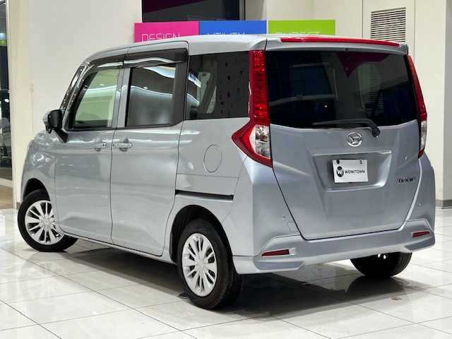 ダイハツ トール X SAⅡ 埼玉県 2018(平30)年 3万km ブライトシルバーメタリック スマートアシスト/ALPINE9インチナビ/　　CD/DVD/BT/フルセグTV/片側パワースライドドア/オートライト/アイドリングストップ/ドライブレコーダー/プッシュスタート/ETC/禁煙車