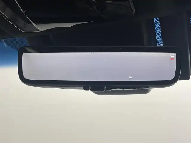 トヨタ ハリアー ハイブリッド Z レザーパッケージ 岡山県 2024(令6)年 2万km プレシャスブラックパール 調光パノラマルーフ/モデリスタエアロ（前・横・後下）	/JBLプレミアムサウンドシステム	/純正１２．３インチディスプレイオーディオ	/【ナビ/フルセグ/Bluetooth/Carplay】	/パノラミックビューモニター	/追従型クルーズコントロール	/デジタルインナーミラー/オートハイビーム	/LEDヘッドライト（AUTO機能付き）	/ビルトインETC２．０/前席シートヒーター/ステアリングヒーター/前席エアシート	/前席パワーシート/パワーバックドア/オートブレーキホールド/ブラインドスポットモニター	/衝突軽減ブレーキシステム	/車線逸脱防止システム	/横滑り防止装置	/踏み間違い防止装置/純正ドライブレコーダー（前後）	/モデリスタ20インチアルミホイール/コーナーセンサー（前後）	/純正フロアマット	/ステアリングスイッチ/ISOFIX/チルトステアリング/シートリフター/ウィンカーミラー		/プッシュスタート	/保証書	/取扱説明書