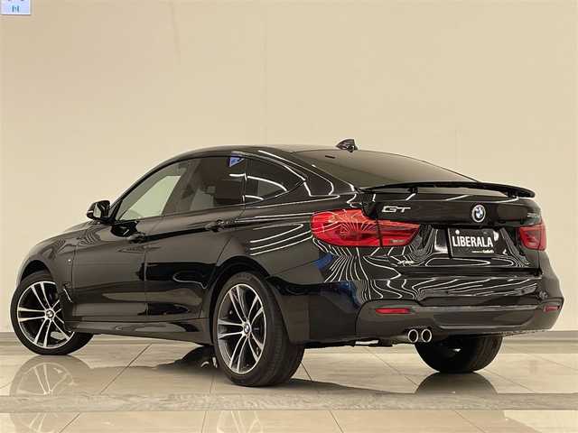 ＢＭＷ ３２０ｄ xDrive グランツーリスモ Mスポーツ 岡山県 2018(平30)年 5.5万km サファイアブラックP 純正ナビ/バックカメラ/サイドカメラ/ACC/インテリジェントセーフティ/ブラインドスポットモニター/レザーシート/シートヒーター/メモリー付パワーシート/アクティブリアスポイラー/オートライト/ETC/純正19インチAW