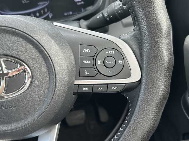 トヨタ ライズ Z 佐賀県 2021(令3)年 3.4万km シャイニングホワイトパール 純正9インチディスプレイオーディオ/Bluetooth/USB/フルセグTV/全方位カメラ/ワンオーナー/トヨタセーフティセンス/・衝突軽減システム/・レーンアシスト/・クリアランスソナー/・追従機能付きクルーズコントロール/LEDオートライト/オートエアコン/ETC/前席シートヒーター/純正フロアマット/純正アルミホイール/スペアキー/プッシュスタート/保証書/取扱説明書/点検記録簿(R3/5/6/7)