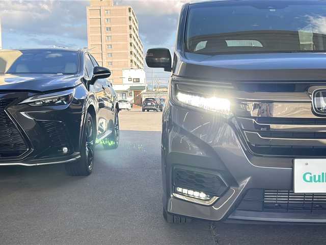 ホンダ ステップワゴン スパーダ クルスピセンシング 道北・旭川 2018(平30)年 3.8万km モダンスティールM ・４ＷＤターボ/・禁煙車/・両側パワースライドドア/・１０インチ純正ナビ/　ＣＤ/ＤＶＤ/ＳＤ/フルセグ/ＢＴ/・１０インチワイド純正フリップダウンモニター////ホンダセンシング////　アダプティブ・クルーズ・コントロール/　衝突軽減ブレーキ/　誤発進抑制機能/　歩行者事故低減ステアリング/　路外逸脱抑制機能/　車線維持支援システム/　先行車発進お知らせ機能/　標識認識機能/・バックカメラ/・ステアリングリモコン/・パドルシフト/・純正ドライブレコーダー/・純正１６インチアルミ/・ＬＥＤヘッドライト/・オートライト/・ハーフレザーシート/・前席シートヒーター/・フロントワイパーデアイサー/・ドアミラーヒーター/・新車時保証書、取説/・スペアキー×１/・ＥＴＣ