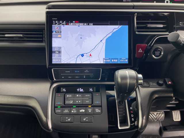 ホンダ ステップワゴン スパーダ クルスピセンシング 道央・札幌 2018(平30)年 3.8万km モダンスティールM ・４ＷＤ/ターボ/・寒冷地仕様/・10インチ純正ナビ/・BT&CD&DVD&SD&USB&フルセグTV/・AppleCarPlay&TVキャンセラー/・バックカメラ/・両側パワースライドドア/・純正フリップダウンモニター/・ホンダセンシング/・アダプティブクルーズコントロール/・衝突被害軽減ブレーキ/・パドルシフト/・ハーフレザーシート/・前席シートヒーター/・純正ドライブレコーダー/・ビルトインETC/・ＬＥＤヘッドライト/・オートライト/・フロントワイパーデアイサー/・ドアミラーヒーター/・保証書/・取扱説明書