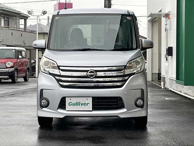 日産 デイズ ルークス ハイウェイスターターボ 岐阜県 2014(平26)年 8.4万km クールシルバー 禁煙車/純正ナビ/FM/AM/CD/DVD/BT/フルセグTV/アラウンドビューモニター/両側パワースライドドア/純正アルミホイール/純正フロアマット/ETC/オートエアコン/オートライト/パワーステアリング/パワーウィンドウ/プッシュスタート/電動ミラー