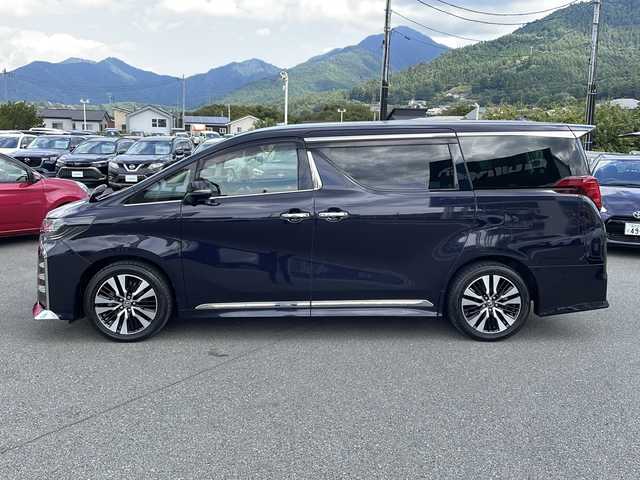 トヨタ アルファード S Cパッケージ 山梨県 2019(令1)年 4.7万km スパークリングブラックパールクリスタルシャイン 社外メモリナビ　/バック／サイドカメラ　/純正ビルトインＥＴＣ　/Ｂｌｕｅｔｏｏｔｈ／ＣＤ　/後席フリップダウン　/３列シート　/電動リアゲート　/前席シートヒーター/ベンチレーション　/両側パワースライドドア　
