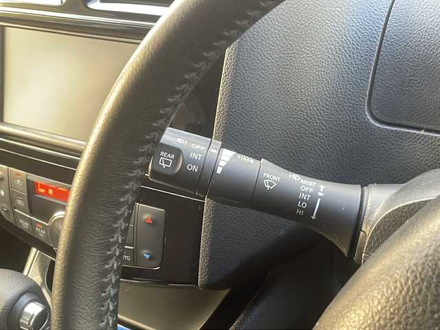 日産 セレナ HWS S HV Vセレ +Sefty 熊本県 2015(平27)年 7.1万km ブリリアントホワイトパール (株)IDOMが運営する【じしゃロン熊本店】の自社ローン対象車両になります。こちらは現金ご利用時の価格です。自社ローンご希望の方は別途その旨お申付け下さい。/純正ナビ（ＣＤ　ＤＶＤ　ＳＤ　フルセグＴＶ）　/バックカメラ　/ＥＴＣ　/両側パワースライドドア　/クルーズコントロール　/レーンキープアシスト　/エマージェンシーブレーキ　/Ｗエアバッグ　/プッシュスタート