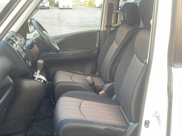 日産 セレナ HWS S HV Vセレ +Sefty 熊本県 2015(平27)年 7.1万km ブリリアントホワイトパール (株)IDOMが運営する【じしゃロン熊本店】の自社ローン対象車両になります。こちらは現金ご利用時の価格です。自社ローンご希望の方は別途その旨お申付け下さい。/純正ナビ（ＣＤ　ＤＶＤ　ＳＤ　フルセグＴＶ）　/バックカメラ　/ＥＴＣ　/両側パワースライドドア　/クルーズコントロール　/レーンキープアシスト　/エマージェンシーブレーキ　/Ｗエアバッグ　/プッシュスタート