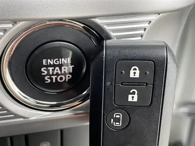 スズキ スペーシア カスタム HYBRID GS 群馬県 2021(令3)年 3.6万km ピュアホワイトP 純正メモリーナビ　左側パワースライド　運転席シートヒーター　アダプティブクルーズコントロール　ＬＥＤヘッドライト　フォグランプ　運転席シートヒーター　リアコーナーセンサー　衝突軽減ブレーキ　ESP フルセグTV　CD　DVD　Bluetooth ipod SD　横滑り防止　車線逸脱警報　ステアリングオーディオスイッチ　電動格納ウインカーミラー　保証書　取説　スペアキーｘ１