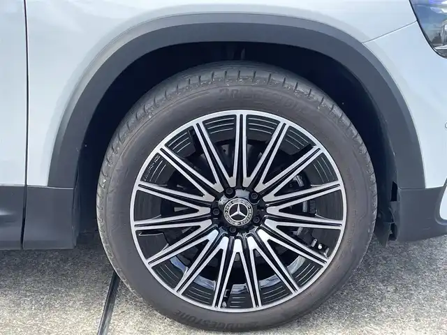 メルセデス・ベンツ Ｍ・ベンツ ＧＬＢ２００ｄ 4マチック AMGライン 東京都 2024(令6)年 1.3万km デジタルホワイト 純正OP前後ドライブレコーダー/純正ナビ/フルセグTV/Bluetooth接続/360°カメラ/ハーフレザーシート/シートヒーター/前席パワーシート/ワンオーナー/パワーバックドア/アダプティブクルーズコントロール/ブラインドスポットモニター/衝突被害軽減ブレーキ/レーンキープアシスト/アンビエントライト/ETC/サイドエアバック/カーテンエアバック