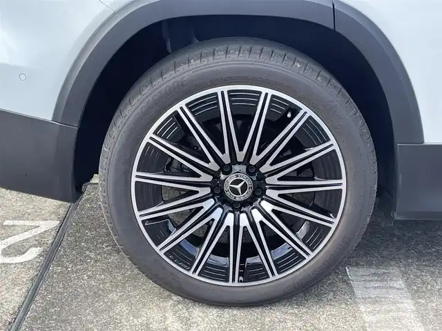 メルセデス・ベンツ Ｍ・ベンツ ＧＬＢ２００ｄ 4マチック AMGライン 東京都 2024(令6)年 1.3万km デジタルホワイト 純正OP前後ドライブレコーダー/純正ナビ/フルセグTV/Bluetooth接続/360°カメラ/ハーフレザーシート/シートヒーター/前席パワーシート/ワンオーナー/パワーバックドア/アダプティブクルーズコントロール/ブラインドスポットモニター/衝突被害軽減ブレーキ/レーンキープアシスト/アンビエントライト/ETC/サイドエアバック/カーテンエアバック