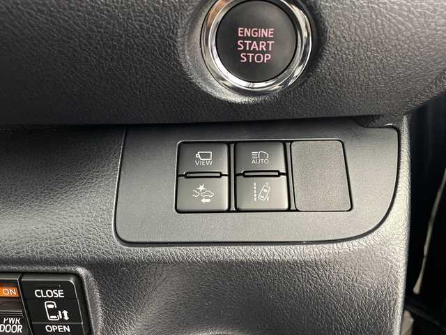 トヨタ シエンタ ファンベースG 鹿児島県 2019(令1)年 3.8万km ブラックマイカ 純正ナビ/（CD/DVD/BT/フルセグTV）/両側パワースライドドア/プリクラッシュセーフティ/レーンキープアシスト/ドライブレコーダー/ビルドインETC/シートヒーター/オートライト/LEDヘッドライト/スマートキー/プッシュスタート/バックカメラ/社外アルミホイール