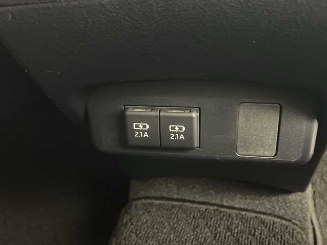 トヨタ シエンタ ファンベースG 鹿児島県 2019(令1)年 3.8万km ブラックマイカ 純正ナビ/（CD/DVD/BT/フルセグTV）/両側パワースライドドア/プリクラッシュセーフティ/レーンキープアシスト/ドライブレコーダー/ビルドインETC/シートヒーター/オートライト/LEDヘッドライト/スマートキー/プッシュスタート/バックカメラ/社外アルミホイール