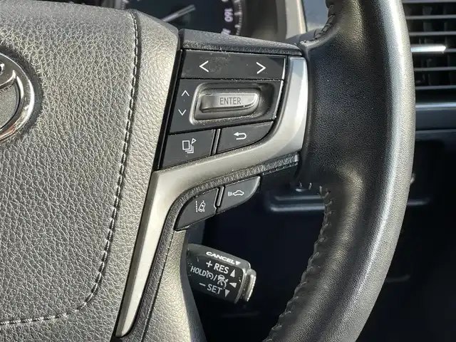 トヨタ ランドクルーザー プラド TX-L 70thアニバーサリーLTD 岡山県 2022(令4)年 7.5万km ホワイトパールクリスタルシャイン 登録時走行距離74855km/サンルーフ/ToyotaSeaftySense/・プリクラッシュセーフティ/・オートマティックハイビーム/・アダプティブクルーズコントロール/純正SDナビ/(AM/FM/BT/TV/DISC)/バックカメラ/ビルトインETC/ドライブレコーダー/D+N席パワーシート/D+N席シートヒーター/D+N席エアシート/4WD/MTモード付AT/プッシュスタート/スマートキー/スペアキー/純正18インチアルミホイール