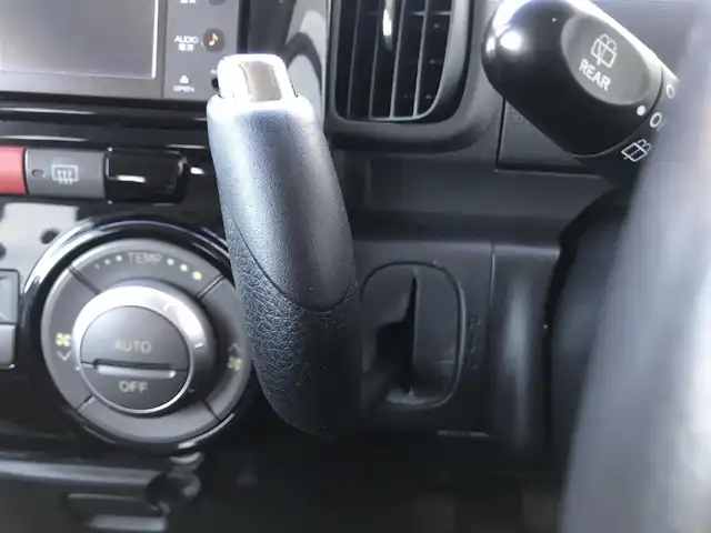 ダイハツ タント カスタム RS 栃木県 2012(平24)年 6万km ミスティックレッドクリスタルメタリック (株)IDOMが運営する【じしゃロン小山店】の自社ローン対象車両になります。こちらは現金ご利用時の価格です。/自社ローンご希望の方は別途その旨お申付け下さい。//禁煙車/純正ワンセグナビ/（CD/AM/FMラジオ）/スマートキー/ＥＴＣ/片側パワースライドドア/ドライブレコーダー/アイドリングストップ/電動格納ドアミラー/パワーウインドウ