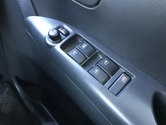 ダイハツ タント カスタム RS 栃木県 2012(平24)年 6万km ミスティックレッドクリスタルメタリック (株)IDOMが運営する【じしゃロン小山店】の自社ローン対象車両になります。こちらは現金ご利用時の価格です。/自社ローンご希望の方は別途その旨お申付け下さい。//禁煙車/純正ワンセグナビ/（CD/AM/FMラジオ）/スマートキー/ＥＴＣ/片側パワースライドドア/ドライブレコーダー/アイドリングストップ/電動格納ドアミラー/パワーウインドウ