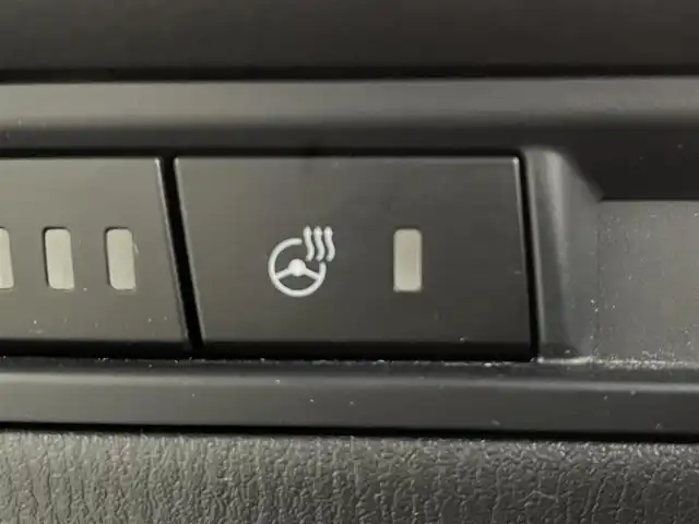 マツダ ＣＸ－５ XD Lパッケージ 道央・札幌 2018(平30)年 5.9万km ディープクリスタルブルーマイカ ・４WD/・サンルーフ/・メーカーナビ/　CD/DVD/SD/BT/フルセグ/・BOSEサウンド/・全方位カメラ/・ETC/・衝突軽減ブレーキ/・レーダークルーズコントロール/・レーンキープアシスト/・ブラインドスポットモニター/・HUD/・レザーシート/・パワーシート/・シートヒーター/・シートベンチレーション/・ステアリングヒーター/・パワーバックドア/・LEDヘッドライト/・フォグライト/・オートライト/・プッシュスタート/・スマートキー/・純正フロアマット/・ドアバイザー