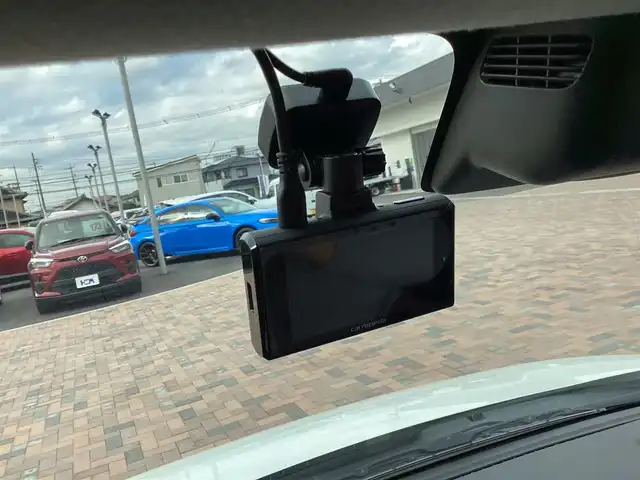 スズキ ソリオ バンディット HV MV 三重県 2021(令3)年 2.3万km ピュアホワイトP 衝突軽減/レーダークルーズコントロール/純正8インチナビ/フルセグ/DVD再生/両側電動スライドドア/ヘッドアップディスプレイ/LEDヘッドライト/LEDフォグライト/前後ドライブレコーダー/スマートキー/プッシュスタート/ETC