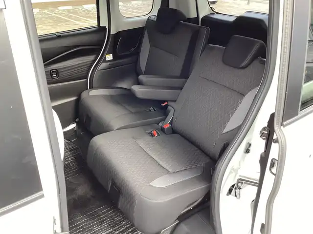 スズキ ソリオ バンディット HV MV 三重県 2021(令3)年 2.3万km ピュアホワイトP 衝突軽減/レーダークルーズコントロール/純正8インチナビ/フルセグ/DVD再生/両側電動スライドドア/ヘッドアップディスプレイ/LEDヘッドライト/LEDフォグライト/前後ドライブレコーダー/スマートキー/プッシュスタート/ETC