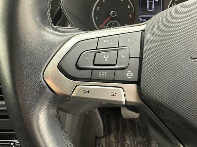 フォルクスワーゲン ＶＷ Ｔ－クロス TSI アクティブ 兵庫県 2022(令4)年 2.8万km 白 ・純正メモリナビ/・FM/AM/Bluetooth/DA　/・純正ディスプレイオーディオ/(AppleCarPlay/AndroidAuto)/・前後ドライブレコーダー　/・バックカメラ/・ＢＳＭ/・前後コーナーセンサー　/・追従クルーズコントロール　/・ビルトインＥＴＣ２．０　/・ステアリングスイッチ/・アイドリングストップ/・パーキングアシスト/・ルーフレール/・スマートキー/・オートライト/・オートハイビーム/・LEDヘッドライト/・フォグランプ