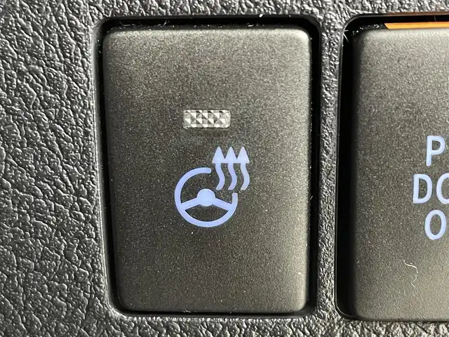 トヨタ ヴェルファイア ハイブリット エグゼクティブ ラウンジ 道央・札幌 2018(平30)年 11.1万km ホワイトパールクリスタルシャイン ・４WD/・寒冷地仕様/・モデリスタエアロ（F・S・R）/・JBLサウンド/・純正メーカーナビ/　CD／DVD／BT／フルセグ/・パノラミックビューモニター/・純正フリップダウンモニター/・デジタルインナーミラー/・純正ビルトインETC2.0/・社外ドライブレコーダー/・両側パワースライドドア/・トヨタセーフティセンス/・プリクラッシュセーフティ/・オートマチックハイビーム/・レーンキープアシスト/・レーントレーシングアシスト/・リヤクロストラフィックアラート/・パーキングサポートブレーキ/・ロードサインアシスト/・アダプティブフロントライティングシステム/・前後コーナーセンサー/・ベージュレザーシート/・全席シートヒーター/・全席シーエアコン/・全席パワーシート/・運転席シートメモリー/・純正AW17インチ/・LEDヘッドライト/・フォグライト/・純正フロアマット/・ドアバイザー/・スマートキー/・プッシュスタート/・スペアキー/・取扱説明書