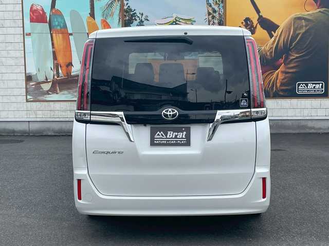 トヨタ エスクァイア Xi 宮崎県 2018(平30)年 4万km ホワイトパールクリスタルシャイン AIS検査済み/【2502040694】/ワンオーナー/MTモード付/純正LEDヘッドライト/オートマチックハイビーム/片側パワースライドドア/ドライブレコーダー/純正SDナビ/フルセグテレビ/バックカメラ/USB入力端子/ETC/レーンキープアシスト/衝突被害軽減ブレーキ/クルーズコントロール/アイドリングストップ/ローダウン/18インチAW　シュタイナーLSV（社外）/SAILUN ATREZZO　225/40R18（社外）/フェンダーモール（社外）/社外パーツ取付有