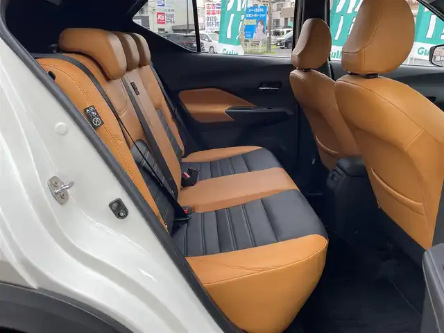 日産 キックス X ツートーンインテリアED 神奈川県 2020(令2)年 3.2万km ブリリアントホワイトパール 純正メモリナビ/　（CD・DVD・Bluetooth・USB）/フルセグTV/合皮シート/前席シートヒーター/プロパイロット/アラウンドビューモニター/エマージェンシーブレーキ/LEDヘッドライト/LEDフォグライト/ステアリングヒーター/純正17インチAW/スマートキー×2/保証書/取扱説明書