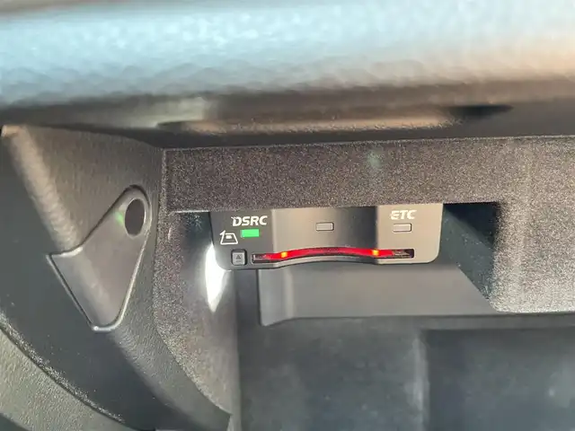 アウディ Ａ３ スポーツバック 1．4 TFSI 三重県 2016(平28)年 10.5万km ミトスブラックメタリック 登録時104380Km/ワンオーナー　/ナビ　/（AM・FM・TV・Bluetooth）/バッグカメラ　/クルコン追従なし/スペアキー　/パドルシフト　/ドラレコ　/ＭＴモード付　/アイドリングストップ　/クリアランスソナー　/コーナーセンサー　/ＬＥＤオートライト　/電動格納ミラー　/保証書/取説