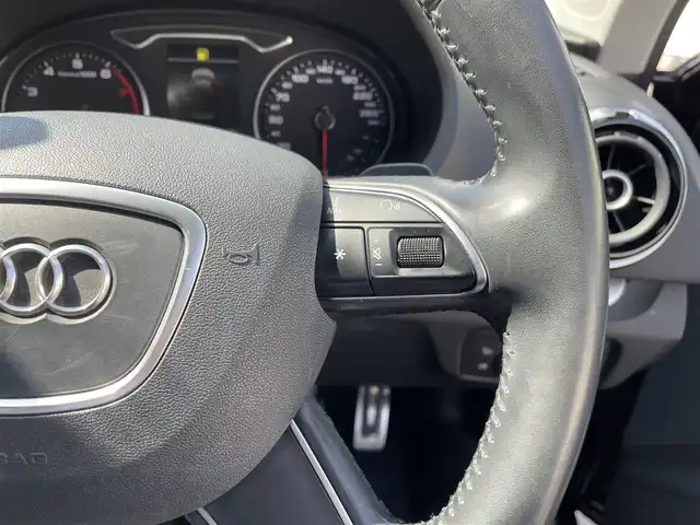 アウディ Ａ３ スポーツバック 1．4 TFSI 三重県 2016(平28)年 10.5万km ミトスブラックメタリック 登録時104380Km/ワンオーナー　/ナビ　/（AM・FM・TV・Bluetooth）/バッグカメラ　/クルコン追従なし/スペアキー　/パドルシフト　/ドラレコ　/ＭＴモード付　/アイドリングストップ　/クリアランスソナー　/コーナーセンサー　/ＬＥＤオートライト　/電動格納ミラー　/保証書/取説