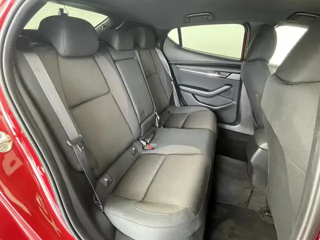 マツダ マツダ３ファストバック 15S ツーリング 大分県 2020(令2)年 3.7万km ソウルレッドクリスタルM 純正SDナビ/フルセグＴＶ/Ｂｌｕｅｔｏｏｔｈ/ＨＤＭＩ/ＢＳＭ/ＨＵＤ　/全方位カメラ/レーダークルーズコントロール/コーナーセンサー/レーンアシスト/前後ドライブレコーダー/革巻ステアリング/HDMI入力端子/ステアリングスイッチ/オートマチックハイビーム/スペアキー/ＥＴＣ/純正アルミホイル18インチ/純正フロアマット