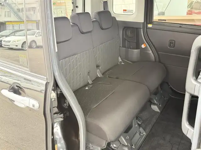 トヨタ タンク カスタムG－T 愛知県 2020(令2)年 1万km ブラックマイカメタリック /ワンオーナー//禁煙車//前後ドライブレコーダー//純正ディーラーオプションSDナビ//CD/DVD/AM/FM/BT/SD//バック/サイド/フロント/全周囲カメラ//パノラミックビューモニター//ビルトインETC//純正エンジンスターター//スマートアシスト//衝突警報機能//衝突回避支援ブレーキ機能//誤発進抑制制御機能//車線逸脱警報機能//先行車発進お知らせ機能//マルチインフォメーションディスプレイ//コーナーセンサー//横滑り防止装置//クルーズコントロール//スポーツスイッチ//アイドリングストップ//両側パワースライドドア//オートリトラクタブルウィンカーミラー//前席シートヒーター(D/N)//オートハイビーム//LEDイルミネーションランプ//ステアリングスイッチ//プッシュスタート//フォグランプ//リモートスタート//純正フロアマット//純正ドアバイザー//取扱説明書//ナビ取扱説明書//保証書//記録簿(R3.R5)